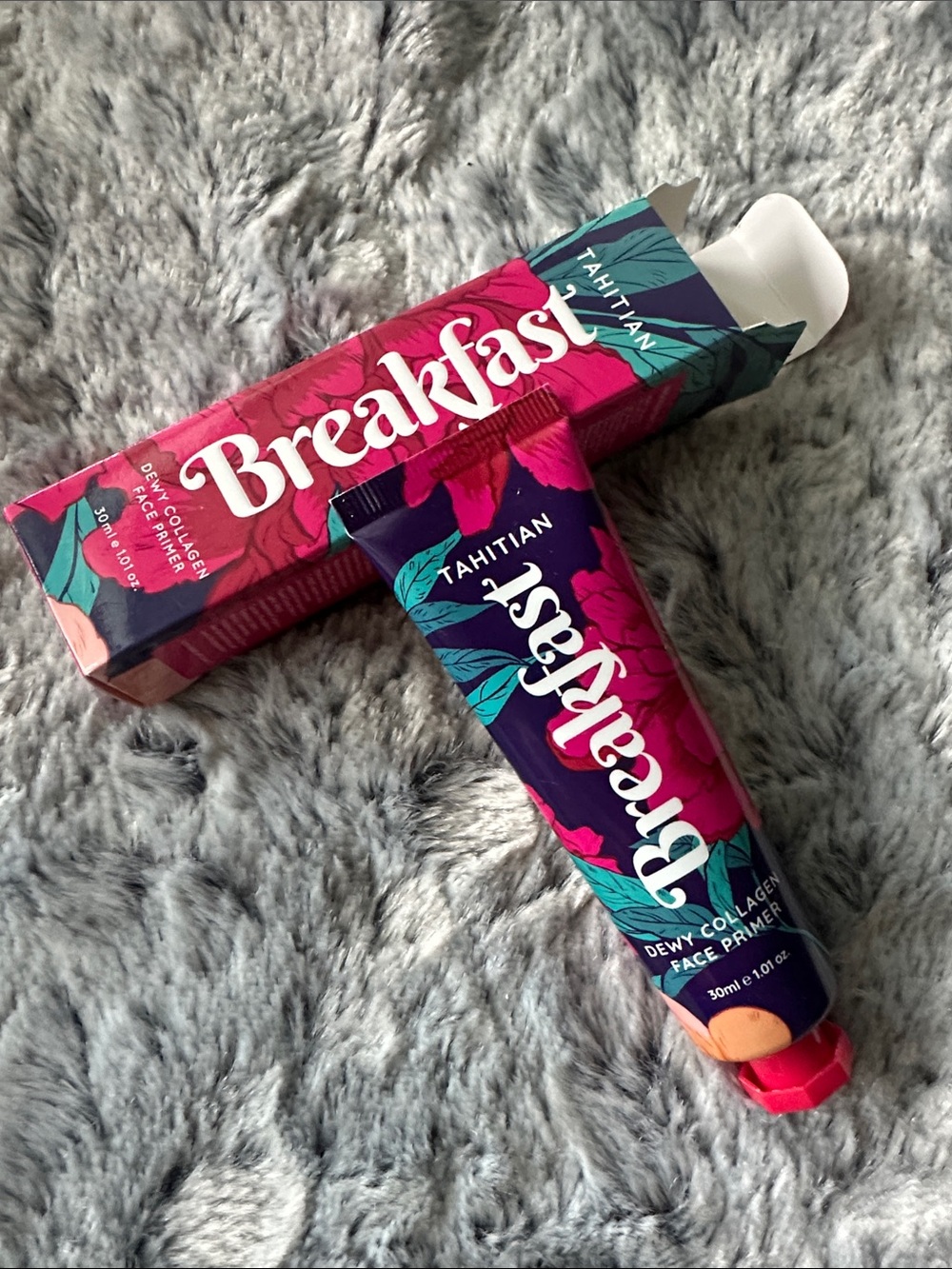 NIB - Breakfast Tahitian Dewy Collagen Face Primer